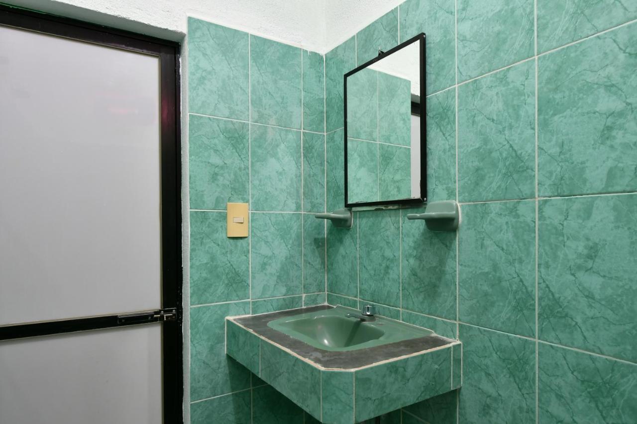 Hotel Costamar, Puerto Escondido Пуэрто-Эскондидо Экстерьер фото