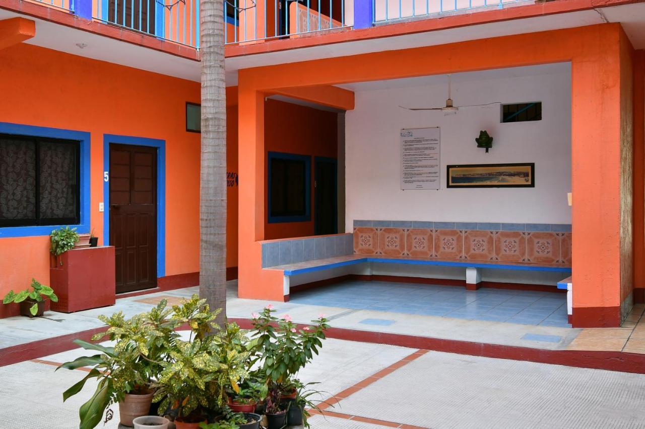 Hotel Costamar, Puerto Escondido Пуэрто-Эскондидо Экстерьер фото