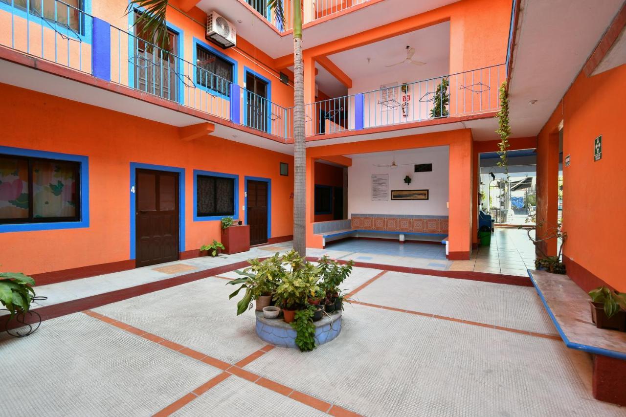 Hotel Costamar, Puerto Escondido Пуэрто-Эскондидо Экстерьер фото